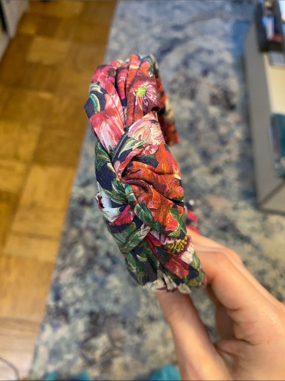 Floral Twist Headband - Multicolor